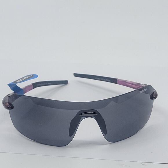 Tifosi Sunglasses Vogel T-F735. New, with tags. main image 11